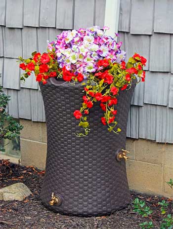 Impressions Nantucket Wicker Style Rain Barrel for Collecting Rainwater at Home